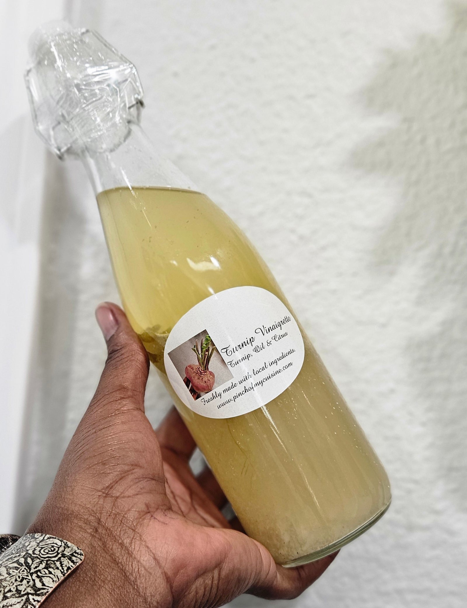 Vineg Nave (Turnip Vinaigrette)  34oz