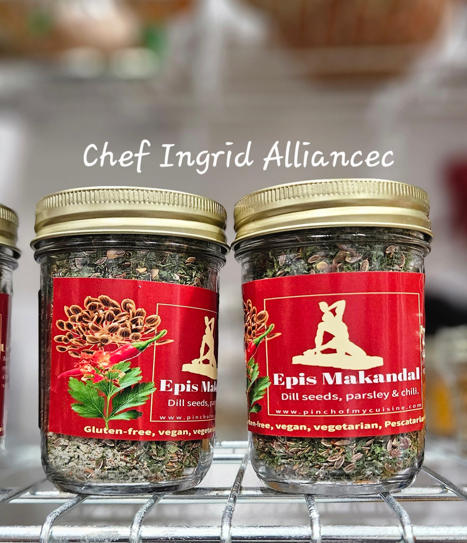 Lanni, pèsi ak piman. 