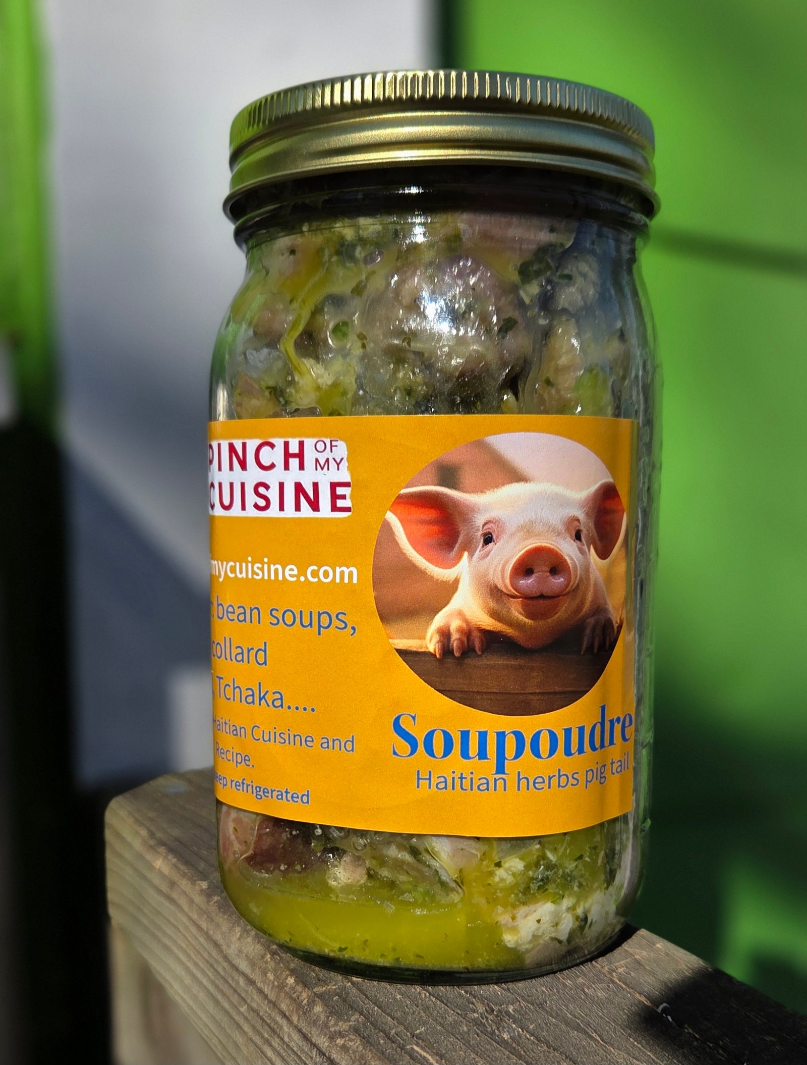 Soupoudre, Zo kochon (Cured herbs bones)   32oz jar
