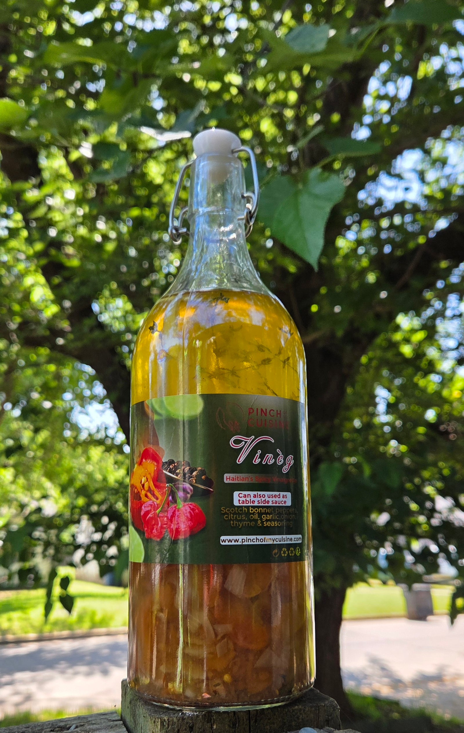 Vinèg (750ml) each