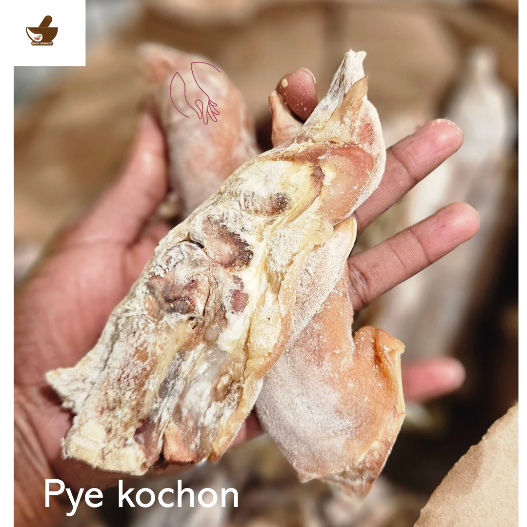 2 Pye kochon sale (Cured pig feet)