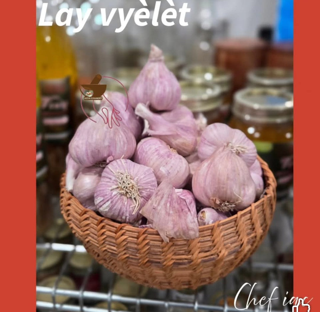 Lay vyèlèt (Purple garlic) 5lb
